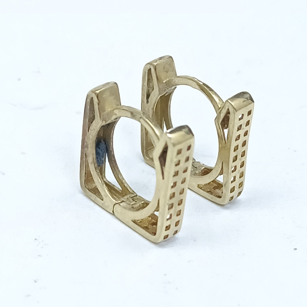 ARETES PAR ORO 10 K 1.3 GRMS (SEMINUEVO)