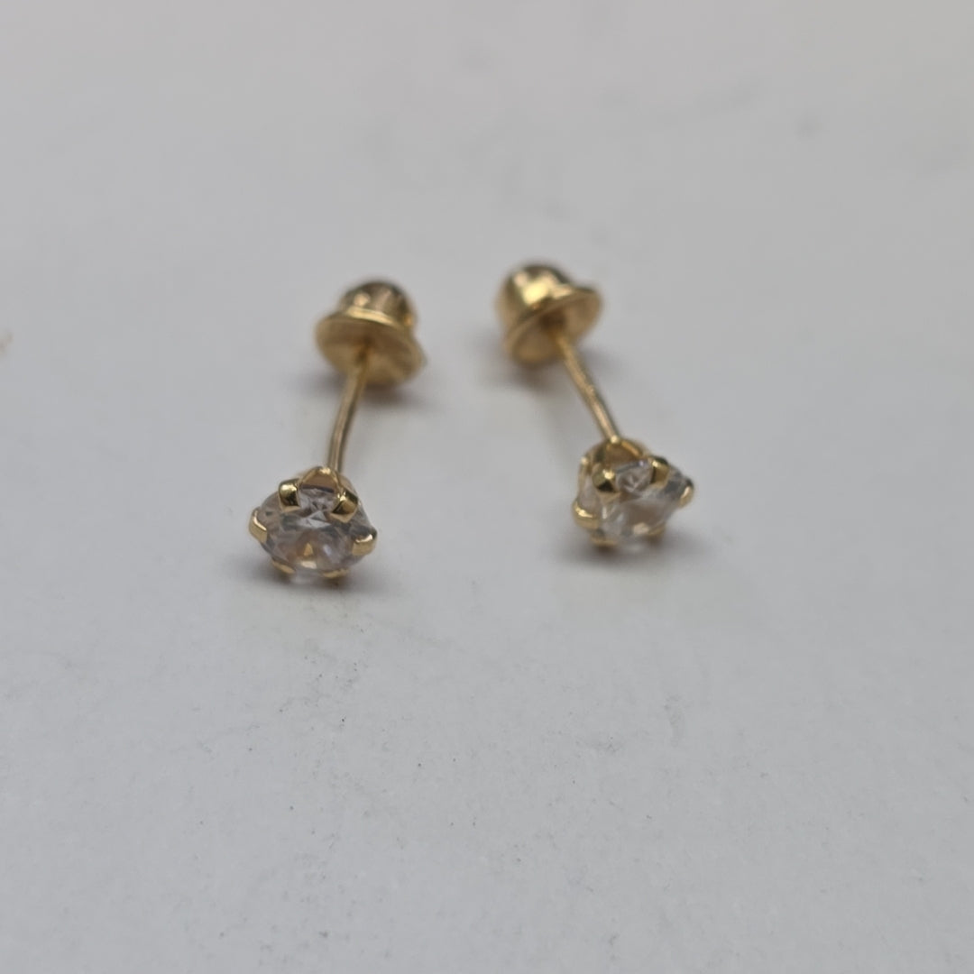 BROQUELES PAR ORO 14 K 0.3 GRMS (SEMINUEVO)