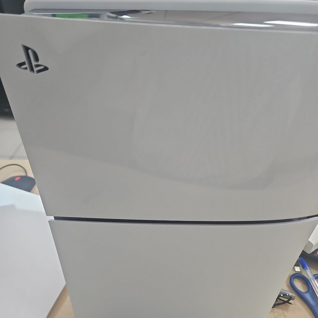 CONSOLA DE VIDEOJUEGO SONY PS5 SLIM DIGITAL 1 TB SSD (SEMINUEVO)