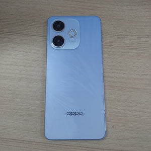 CELULAR OPPO A5 PRO CPH2711 (2025) 256 GB 8 GB RAM (SEMINUEVO)
