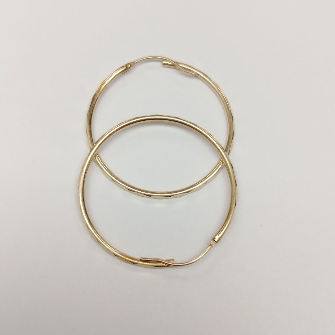 ARRACADAS PAR ORO 8 K 2.4 GRMS (SEMINUEVO)