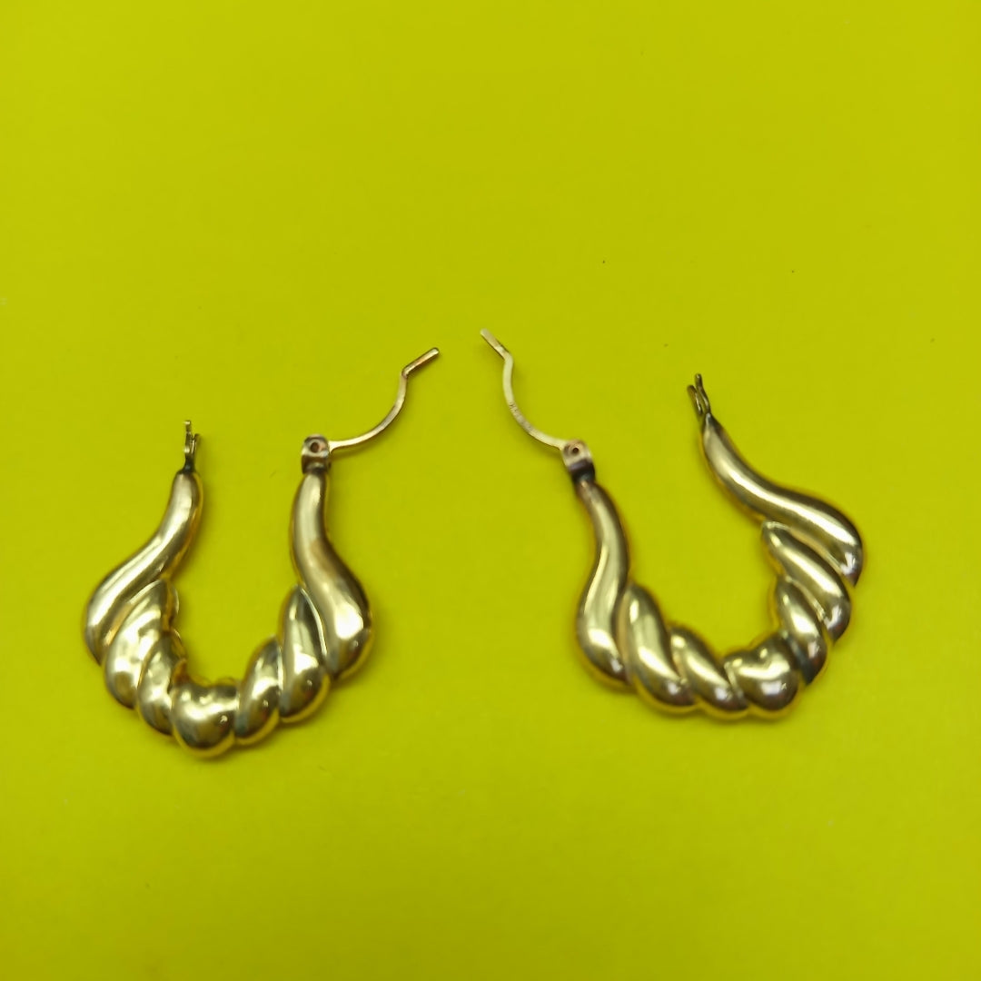 ARRACADAS PAR ORO 14 K 2.9 GRMS (SEMINUEVO)
