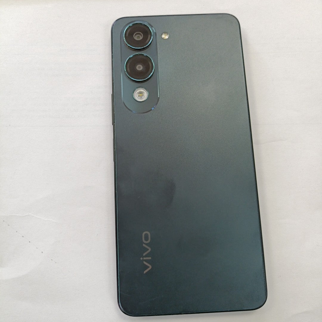 CELULAR VIVO Y04 V2430 (2025) 256 GB 4 GB RAM (SEMINUEVO)