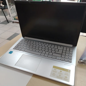 LAPTOP ASUS VIVOBOOK GO 15 E1504GA-NJ163W (2025) 512 GB SSD 8 GB RAM (SEMINUEVO)