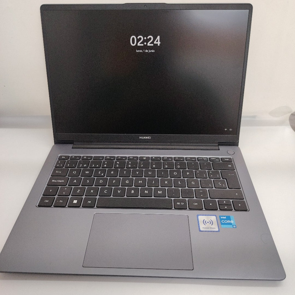 LAPTOP HUAWEI MATEBOOK D14 MDF-X (2024) 256 GB 8 GB RAM (SEMINUEVO)