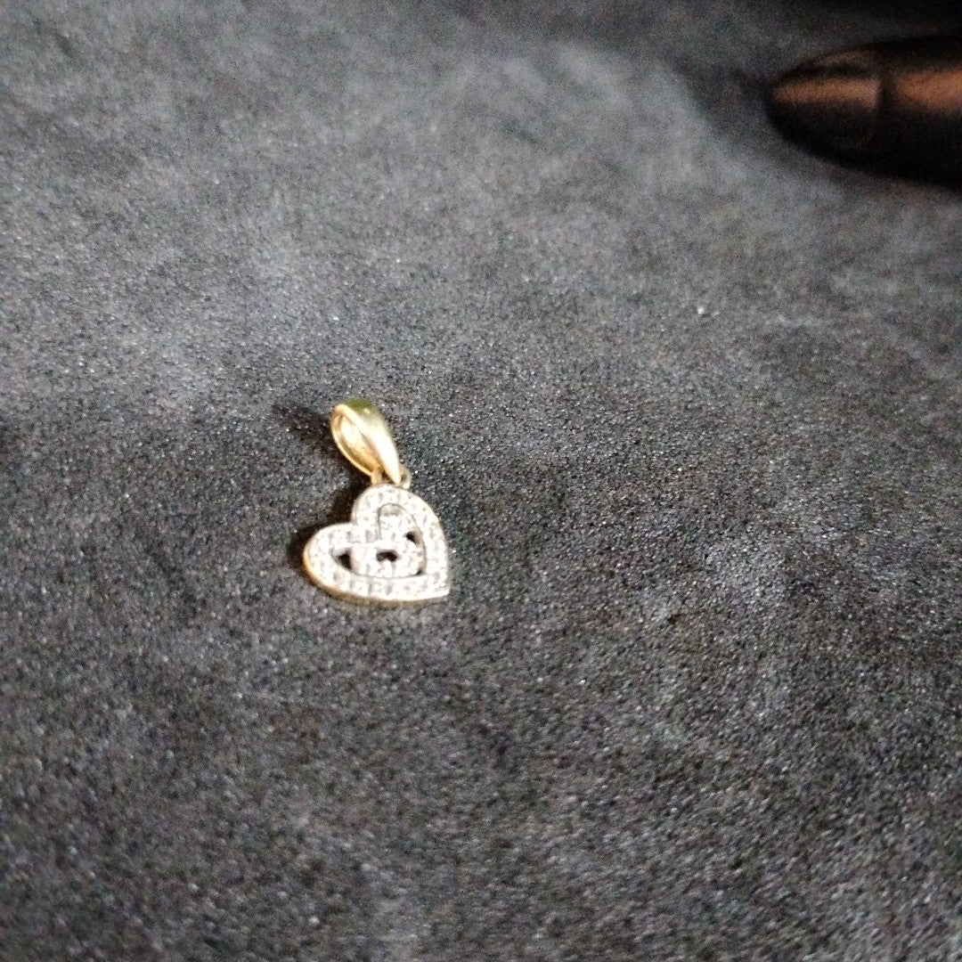 DIJE ORO 14 K 0.6 GRMS (SEMINUEVO)