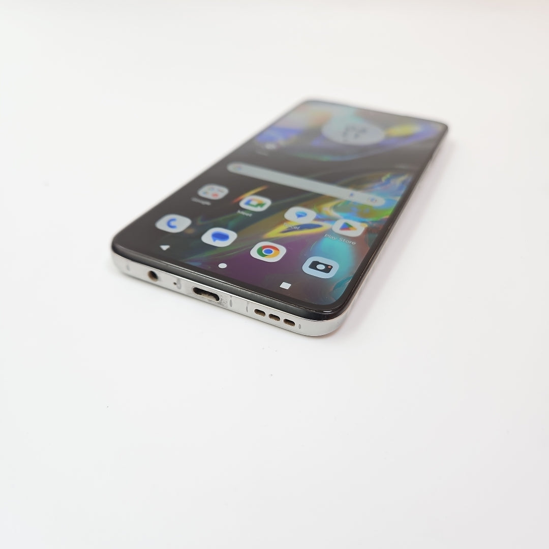CELULAR MOTOROLA MOTO G82 XT2225-1 128 GB 6 GB RAM (SEMINUEVO)