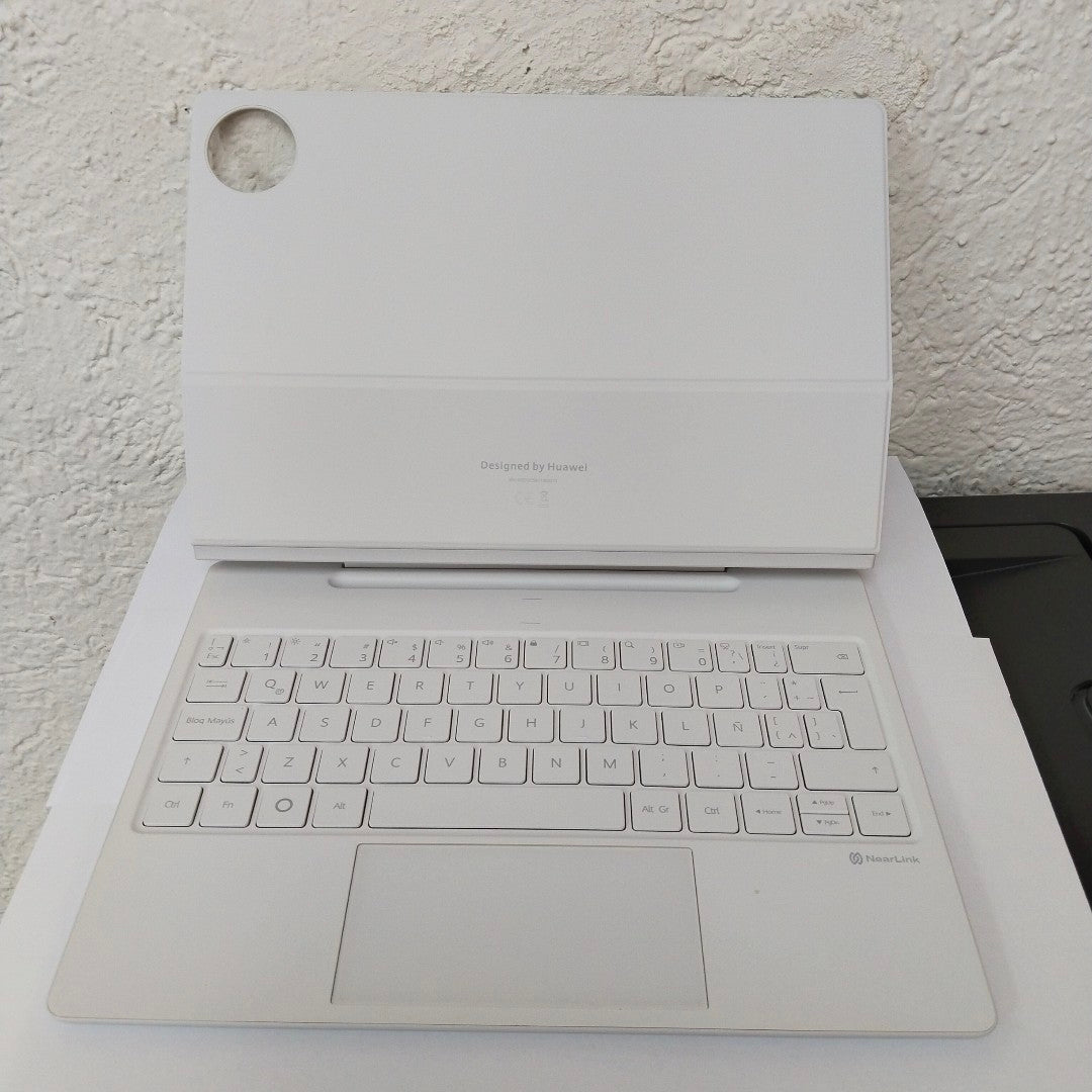TABLETA HUAWEI MATEPAD PRO 12.2 MRDI-W09 (2025) 512 GB 12 GB RAM (SEMINUEVO)