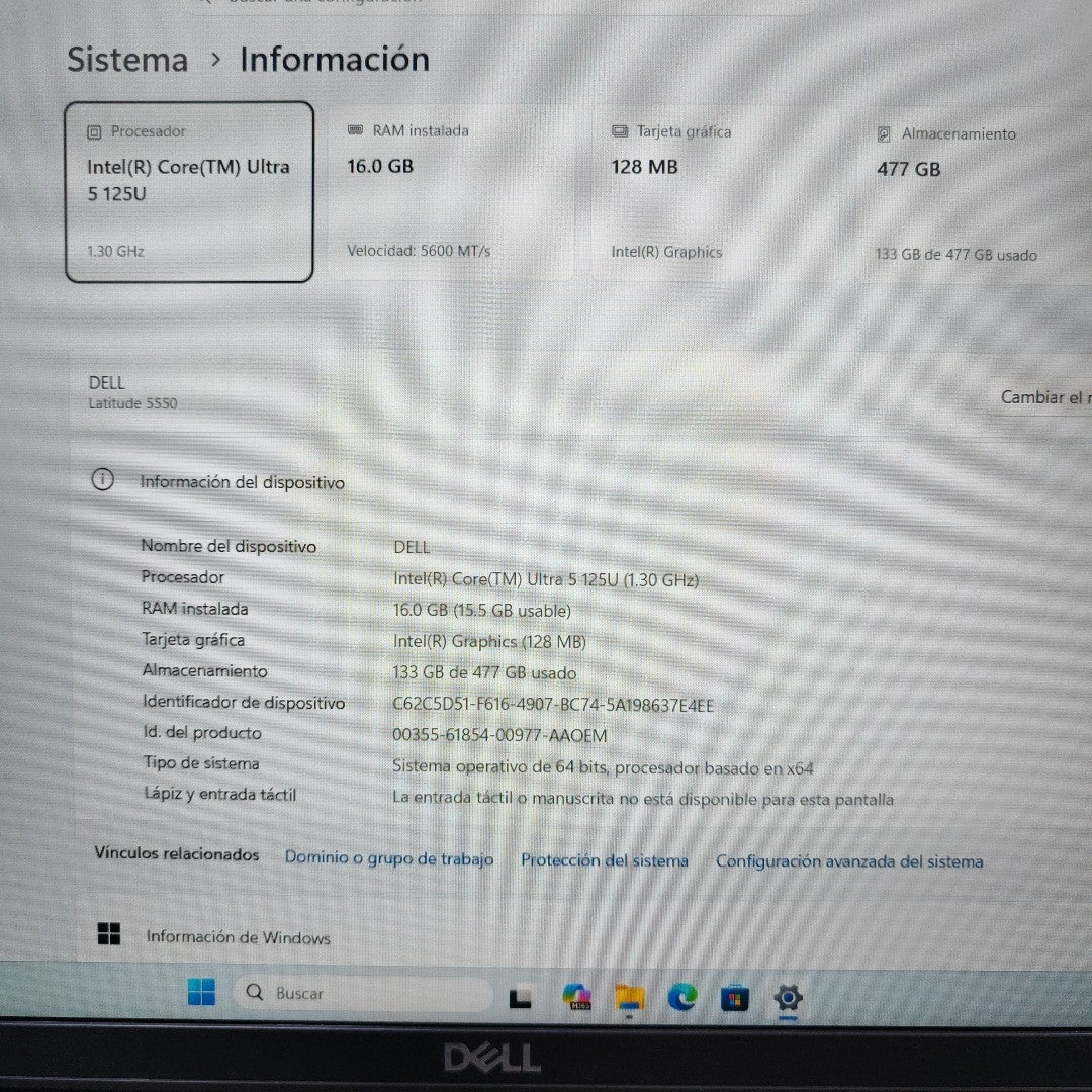 LAPTOP DELL LATITUDE 5550 (2024) 512 GB SSD 16 GB RAM (SEMINUEVO)