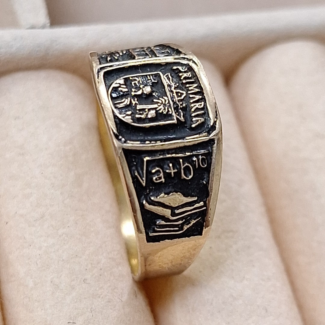 ANILLO DE GRADUACIÓN ORO 8 K 2.3 GRMS (SEMINUEVO)