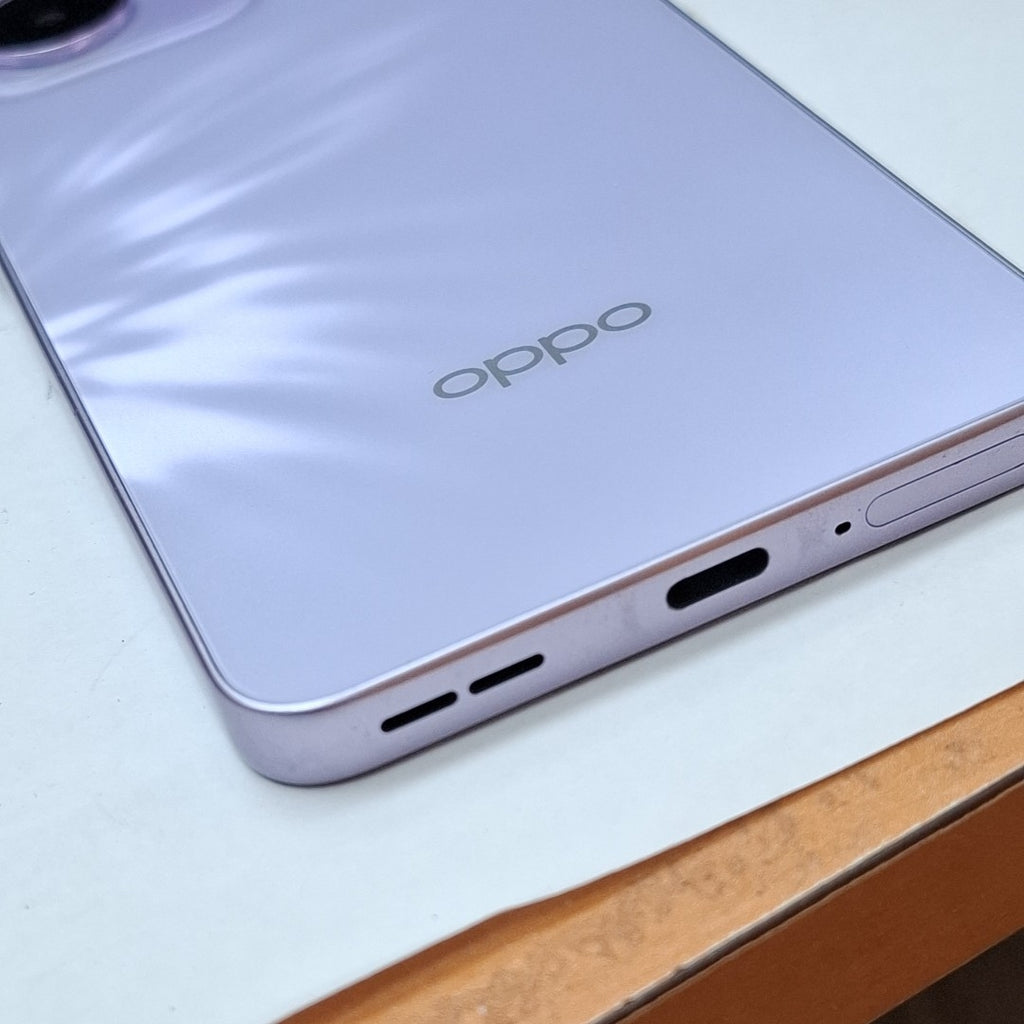 CELULAR OPPO RENO 13F 5G CPH2699 (2025) 256 GB 12 GB RAM (SEMINUEVO)
