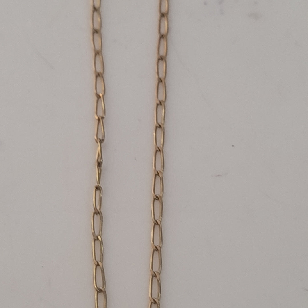 CADENA,MEDALLA RELIGIOSA ORO 10 K 3,30 GRMS (SEMINUEVO)