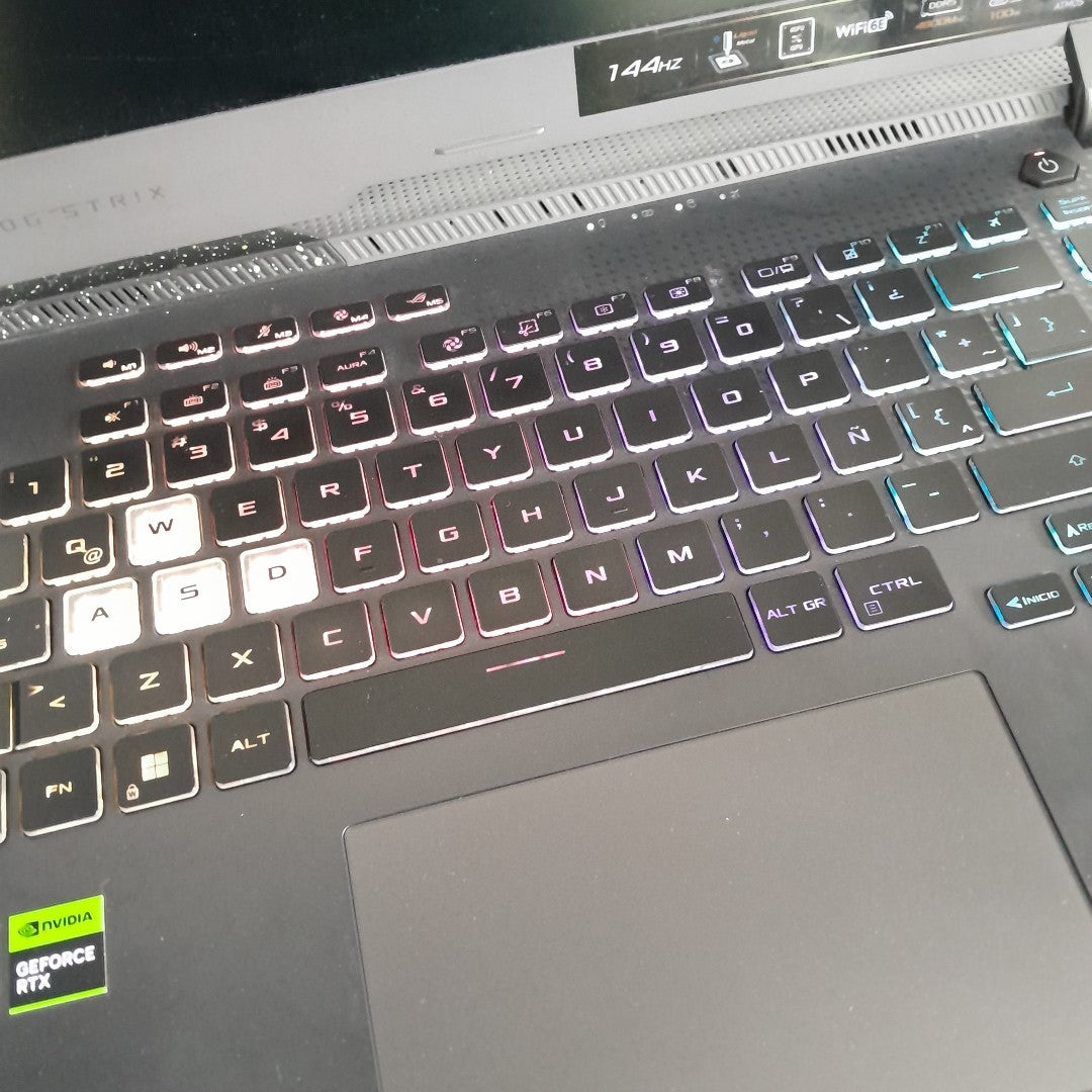 LAPTOP ASUS ROG STRIX G15 G513RC-HN091W (2023) 512 GB SSD 16 GB RAM (SEMINUEVO)