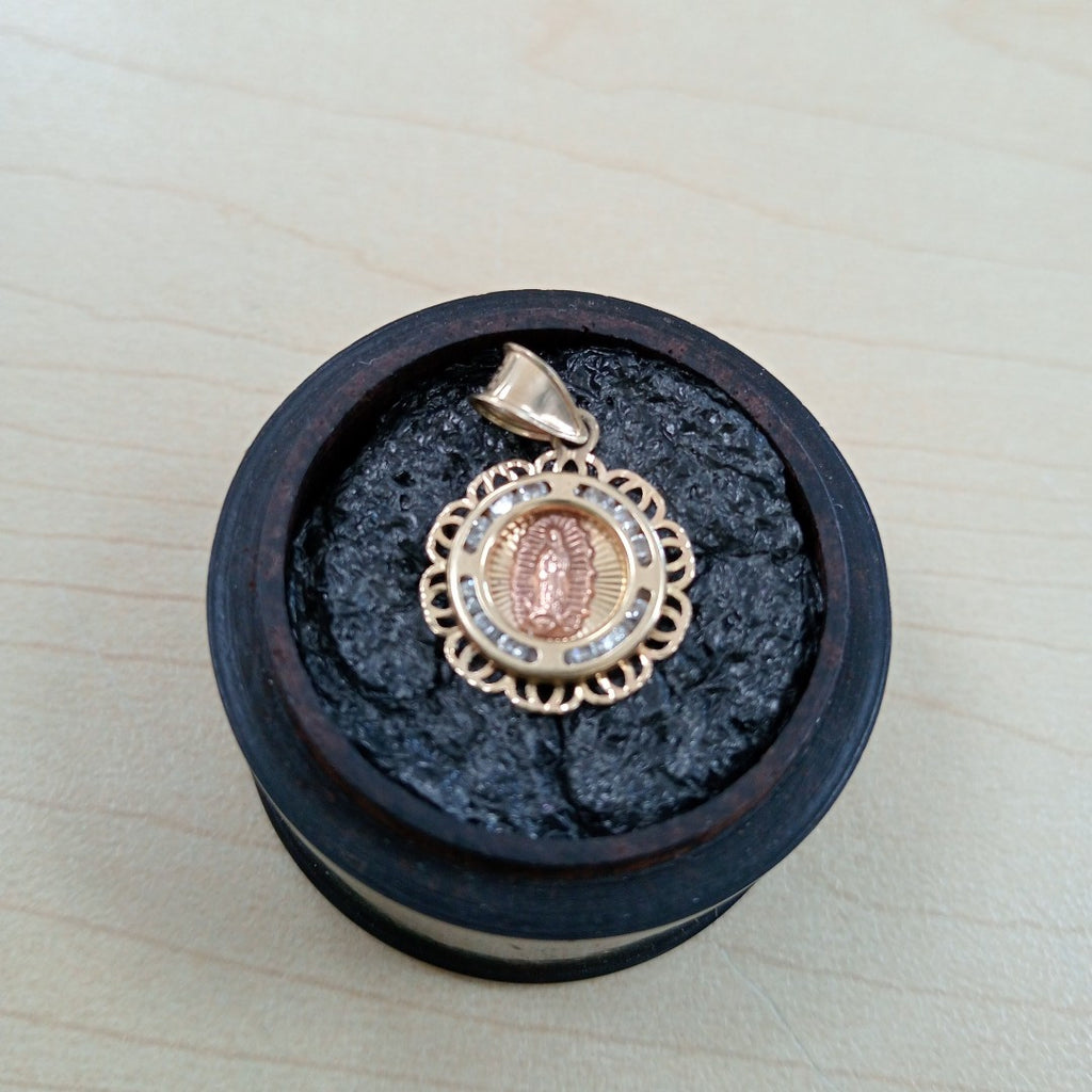 DIJE ORO 10 K 0.7 GRMS (SEMINUEVO)