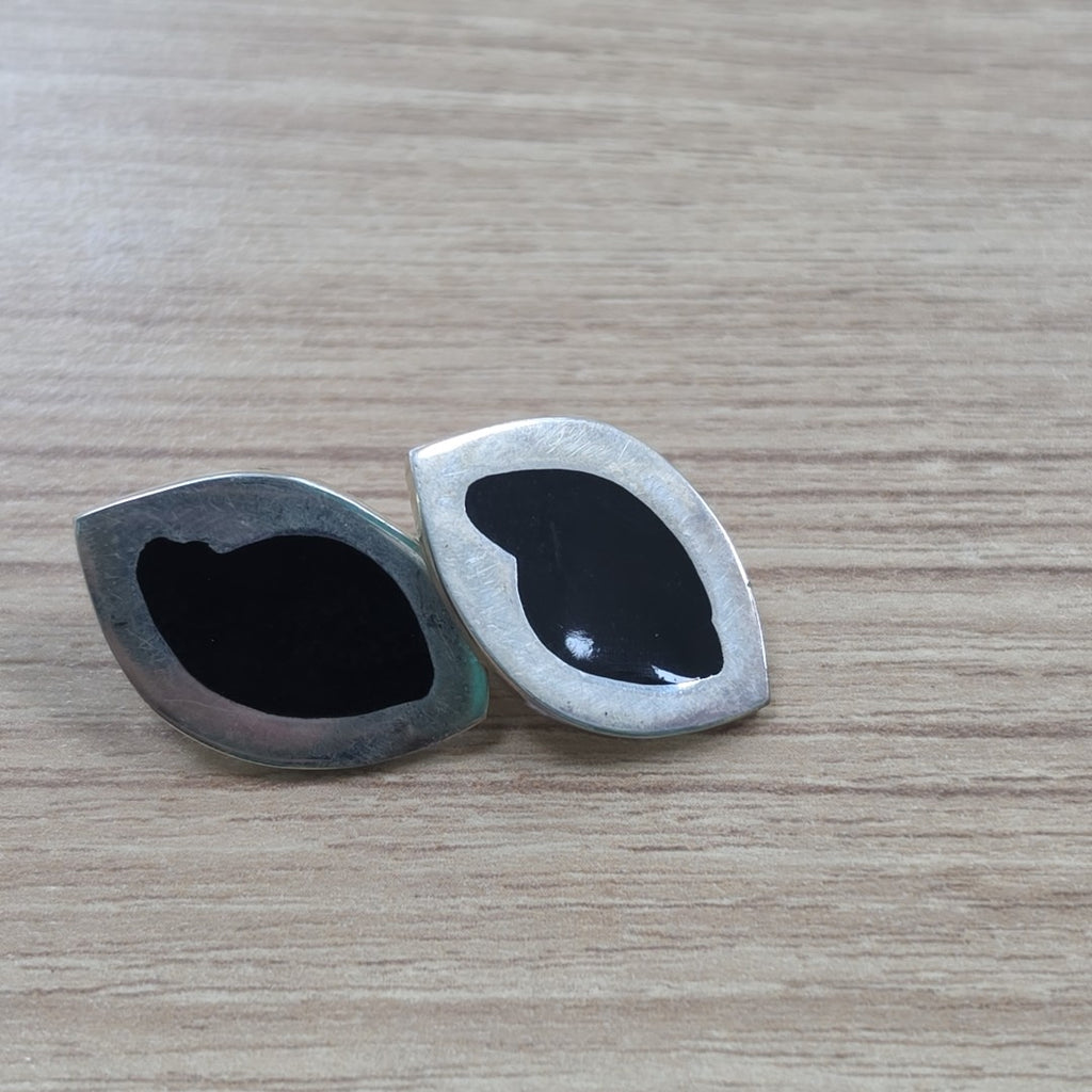 ARETES PAR PLATA 9 GRMS (SEMINUEVO)