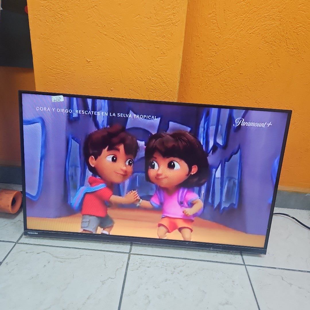 PANTALLA TOSHIBA 32V35LM (2023) 32" LED (SEMINUEVO)