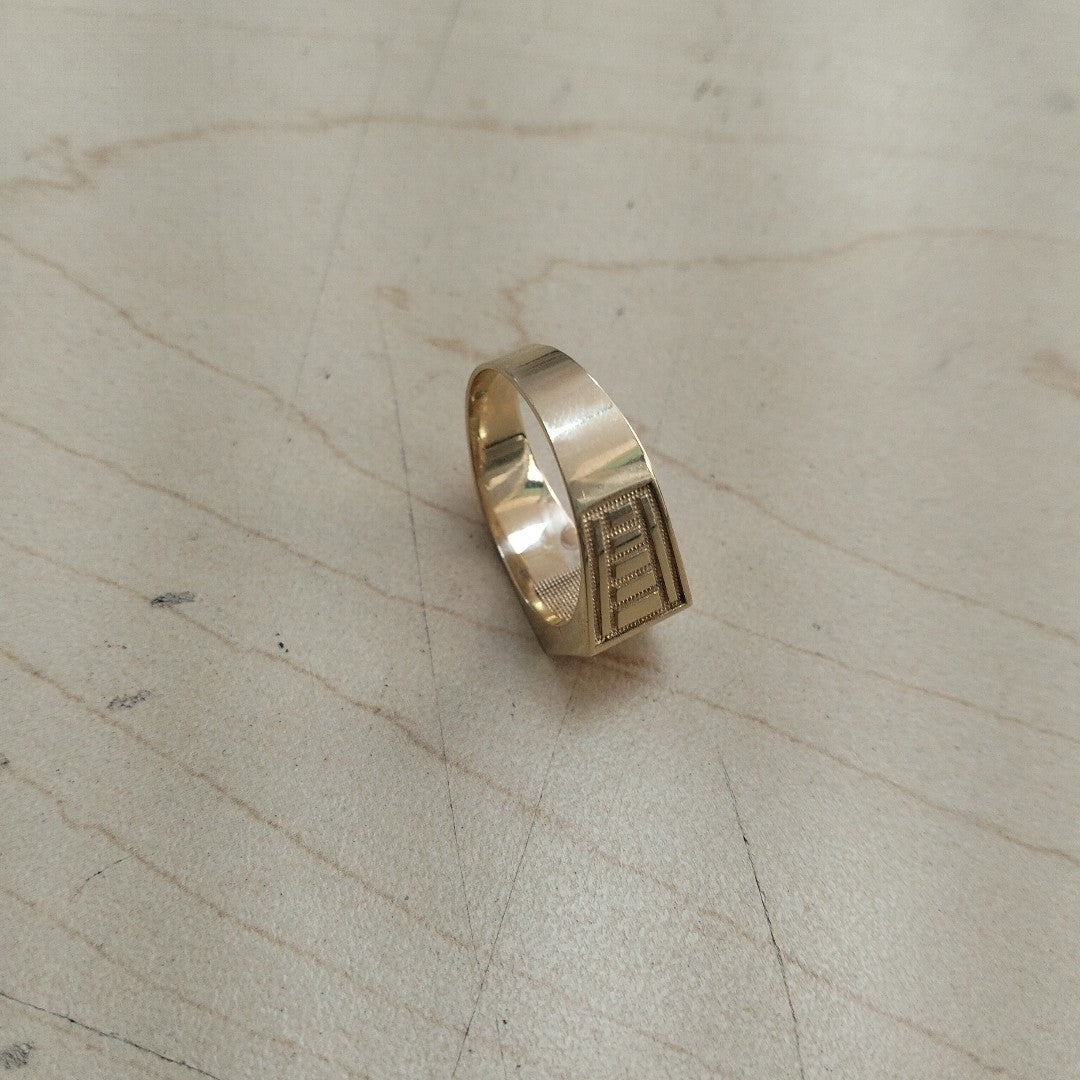 ANILLO ORO 14 K 5.2 GRMS (SEMINUEVO)
