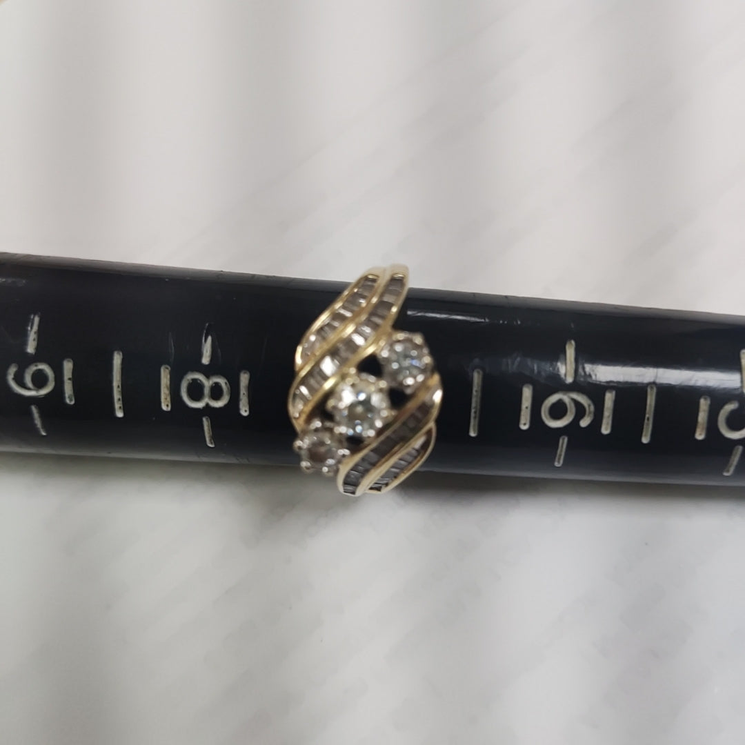 ANILLITO ORO 10 K 4,70 GRMS (SEMINUEVO)