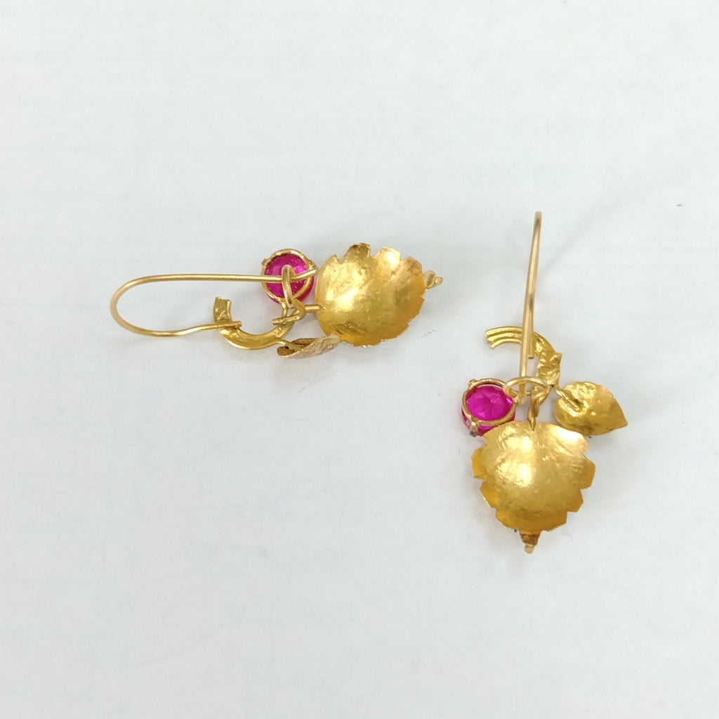 ARETES PAR ORO 8 K 1.8 GRMS (SEMINUEVO)