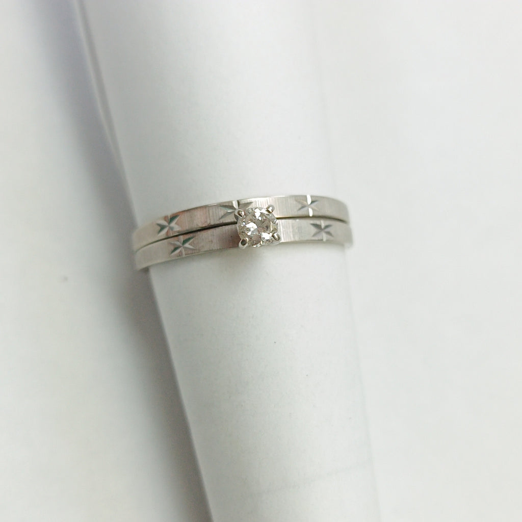 SOLITARIO ORO 14 K 2,70 GRMS (SEMINUEVO)