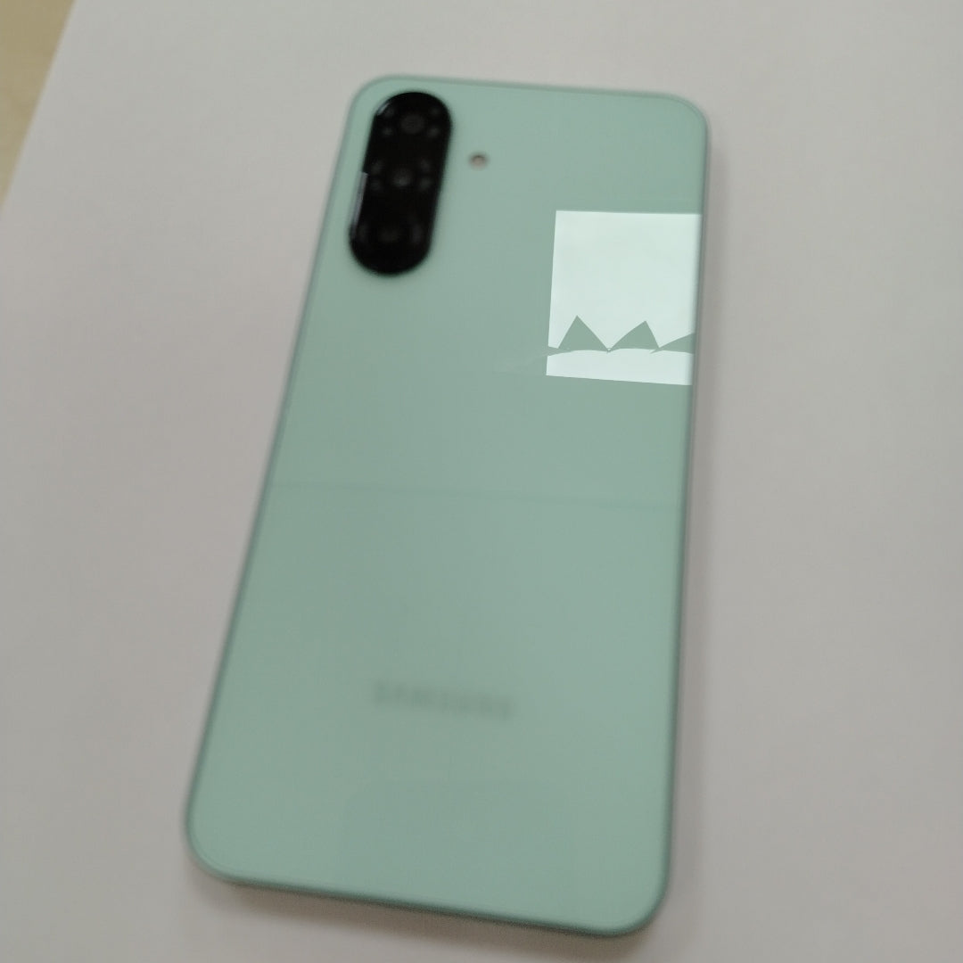 CELULAR SAMSUNG GALAXY A26 5G SM-A266M (2025) 128 GB 6 GB RAM (SEMINUEVO)