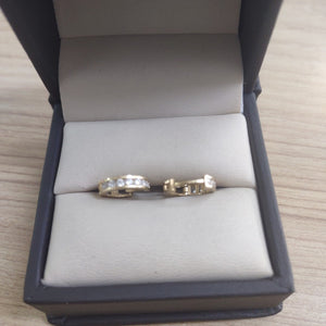 ARRACADAS PAR ORO 10 K 1.1 GRMS (SEMINUEVO)