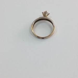 SOLITARIO ORO 14 K 2.8 GRMS (SEMINUEVO)