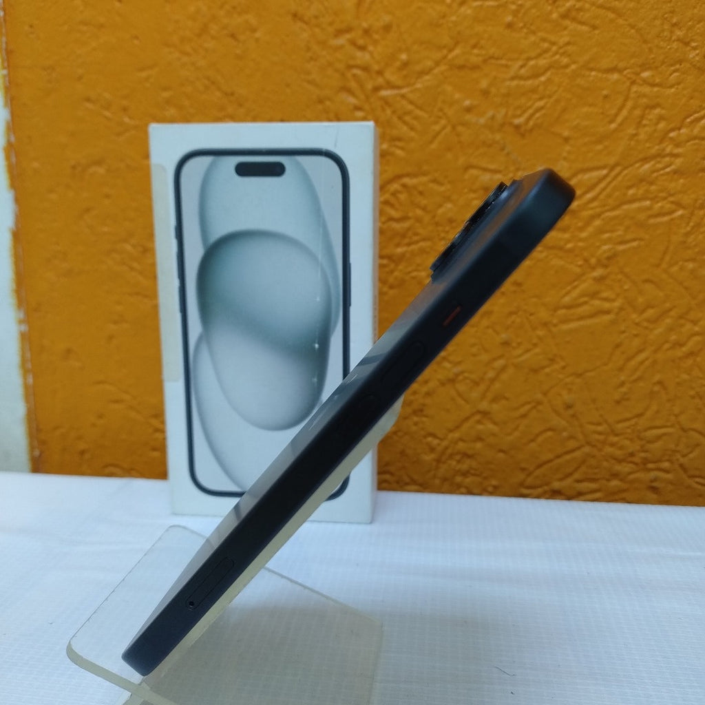CELULAR APPLE IPHONE 15 A3089 (2023) 128 GB 6 GB RAM (SEMINUEVO)