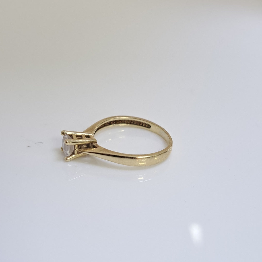 SOLITARIO ORO 14 K 1.7 GRMS (SEMINUEVO)