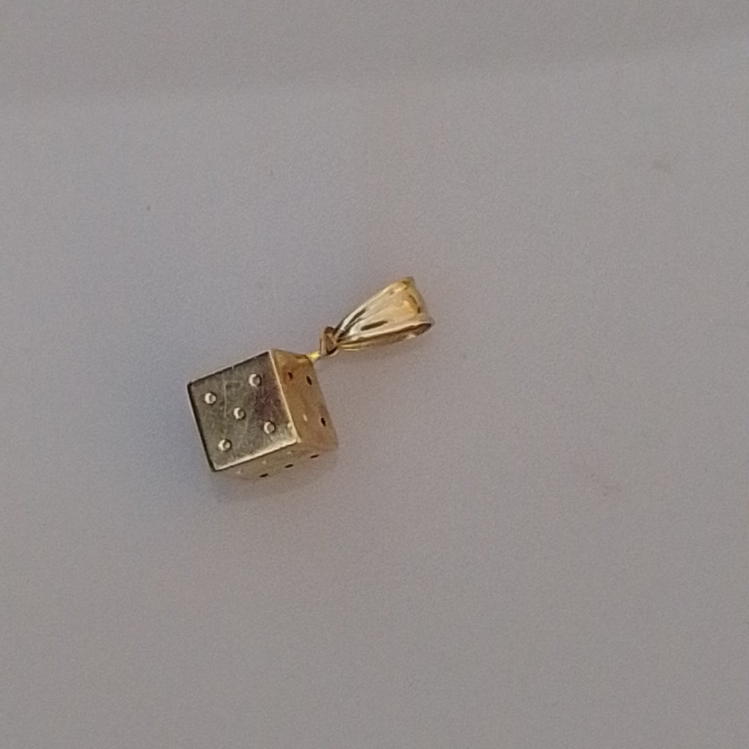 DIJE ORO 14 K 1 GRMS (SEMINUEVO)