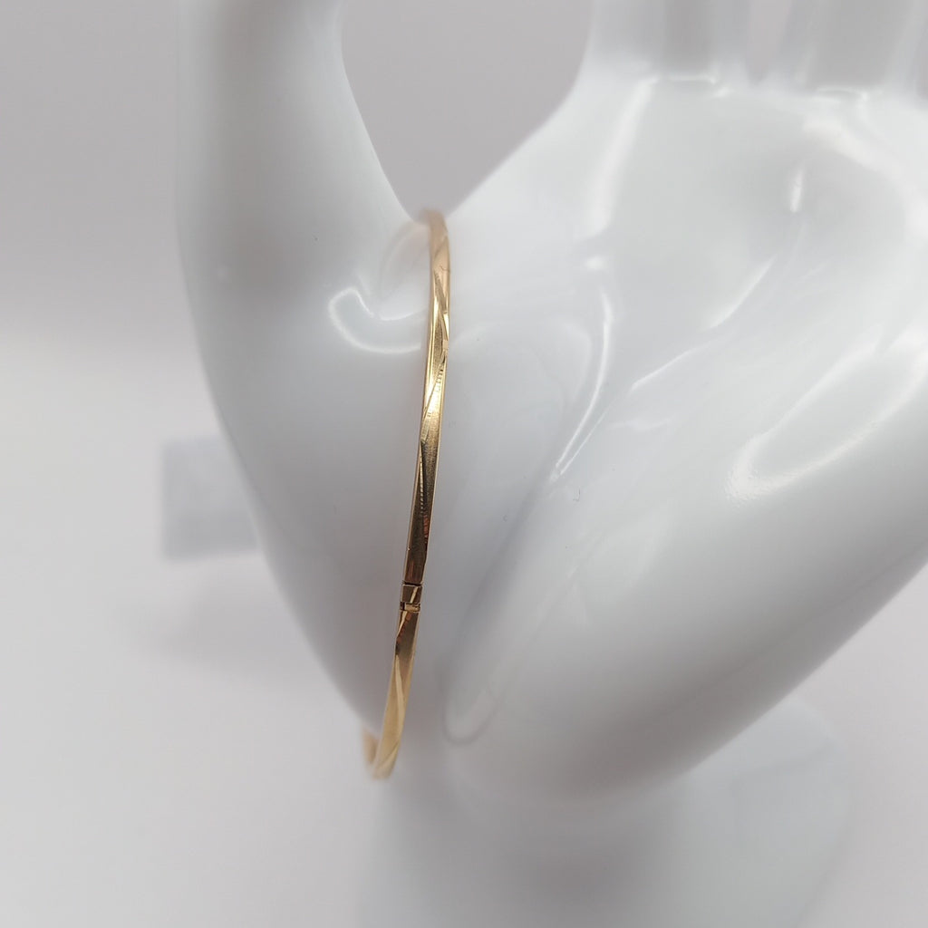 PULSERA RIGIDA ORO 10 K 2.2 GRMS (SEMINUEVO)