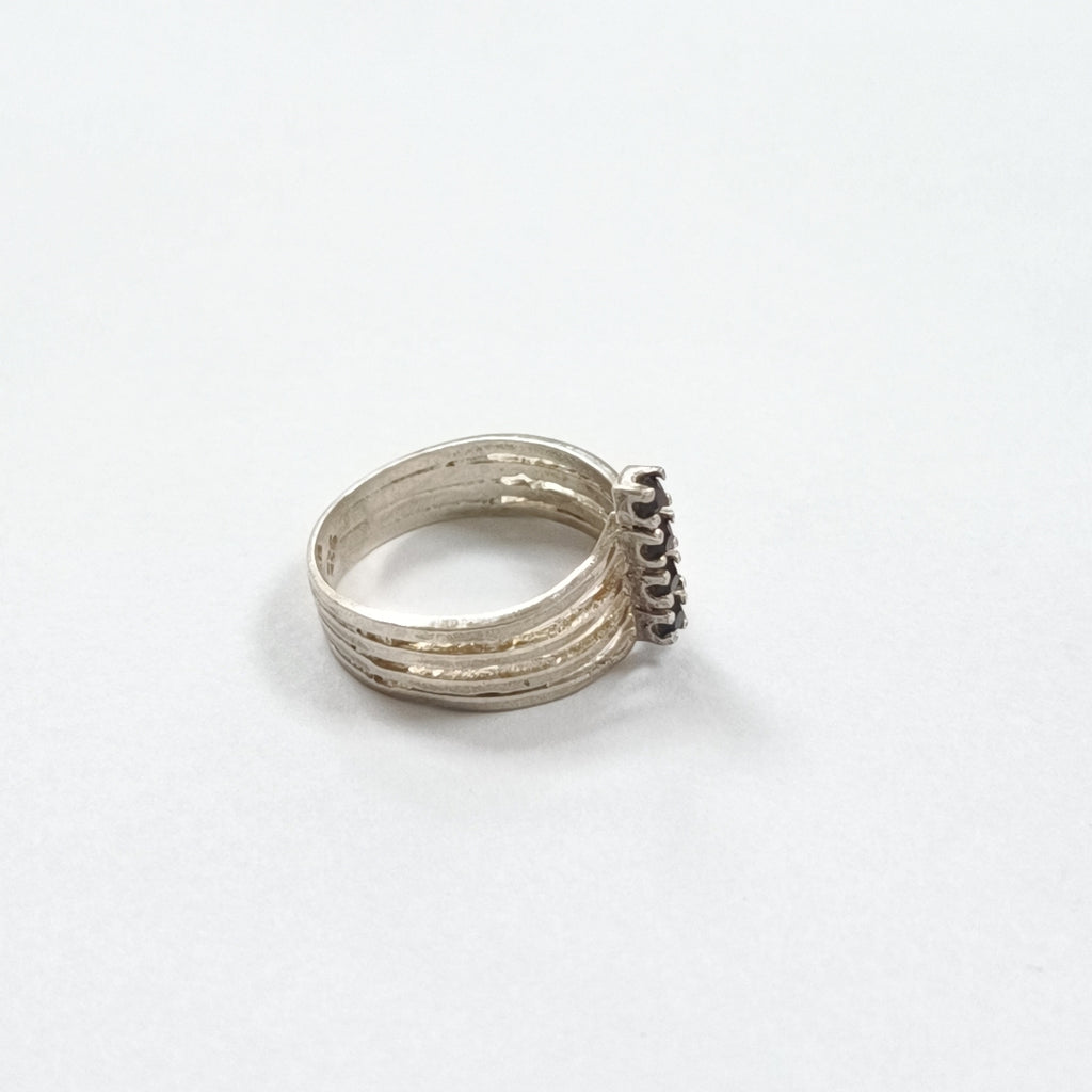 ANILLITO PLATA 2.6 GRMS (SEMINUEVO)