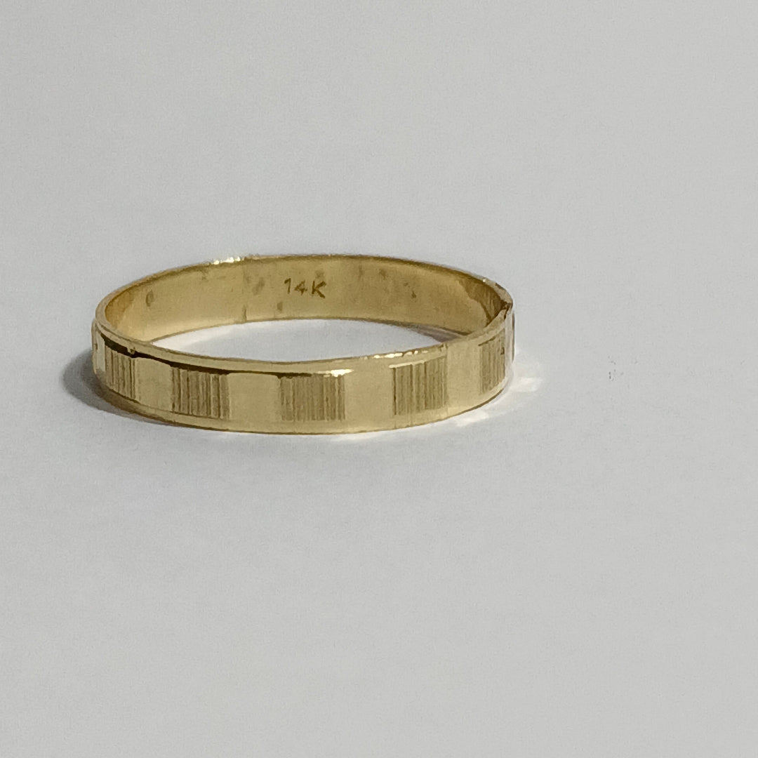ANILLITO ORO 14 K 0.9 GRMS (SEMINUEVO)