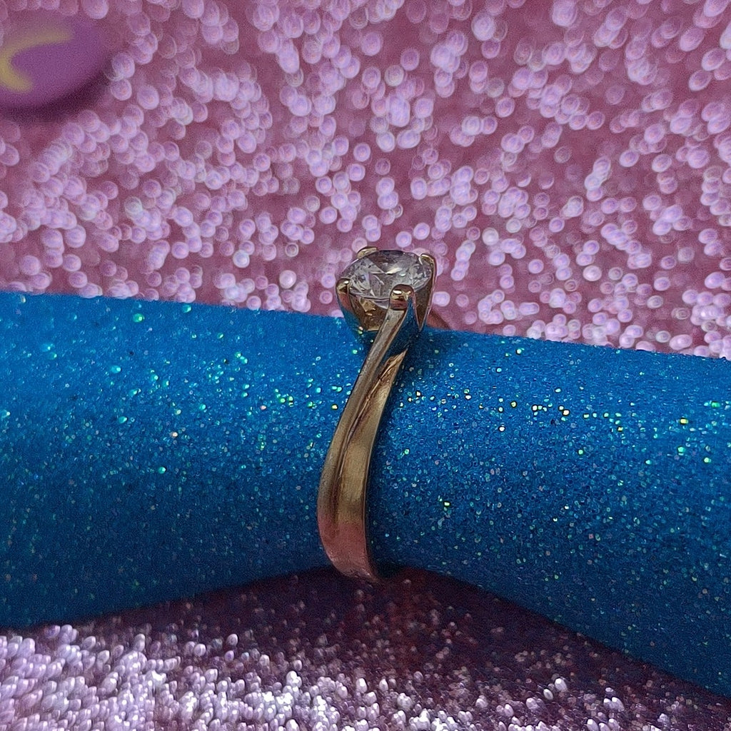 SOLITARIO ORO 14 K 1,90 GRMS (SEMINUEVO)