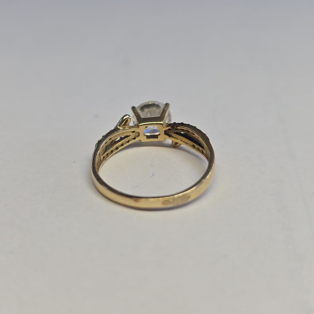 SOLITARIO ORO 14 K 2,20 GRMS (SEMINUEVO)