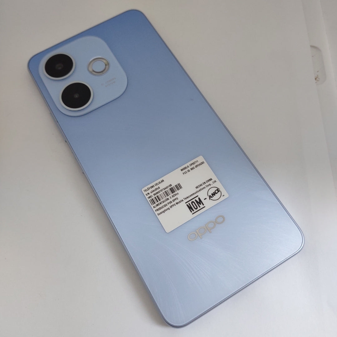 CELULAR OPPO A5 PRO CPH2711 (2025) 256 GB 8 GB RAM (SEMINUEVO)
