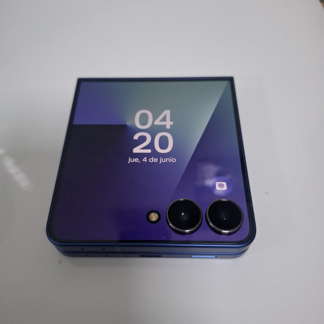 CELULAR SAMSUNG GALAXY Z FLIP 7 SM-F766B (2025) 512 GB 12 GB RAM (SEMINUEVO)