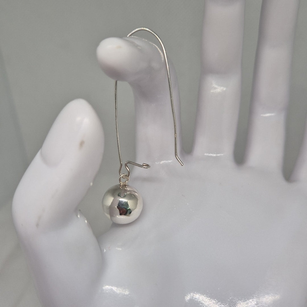 ARETES PAR PLATA 4.7 GRMS (SEMINUEVO)