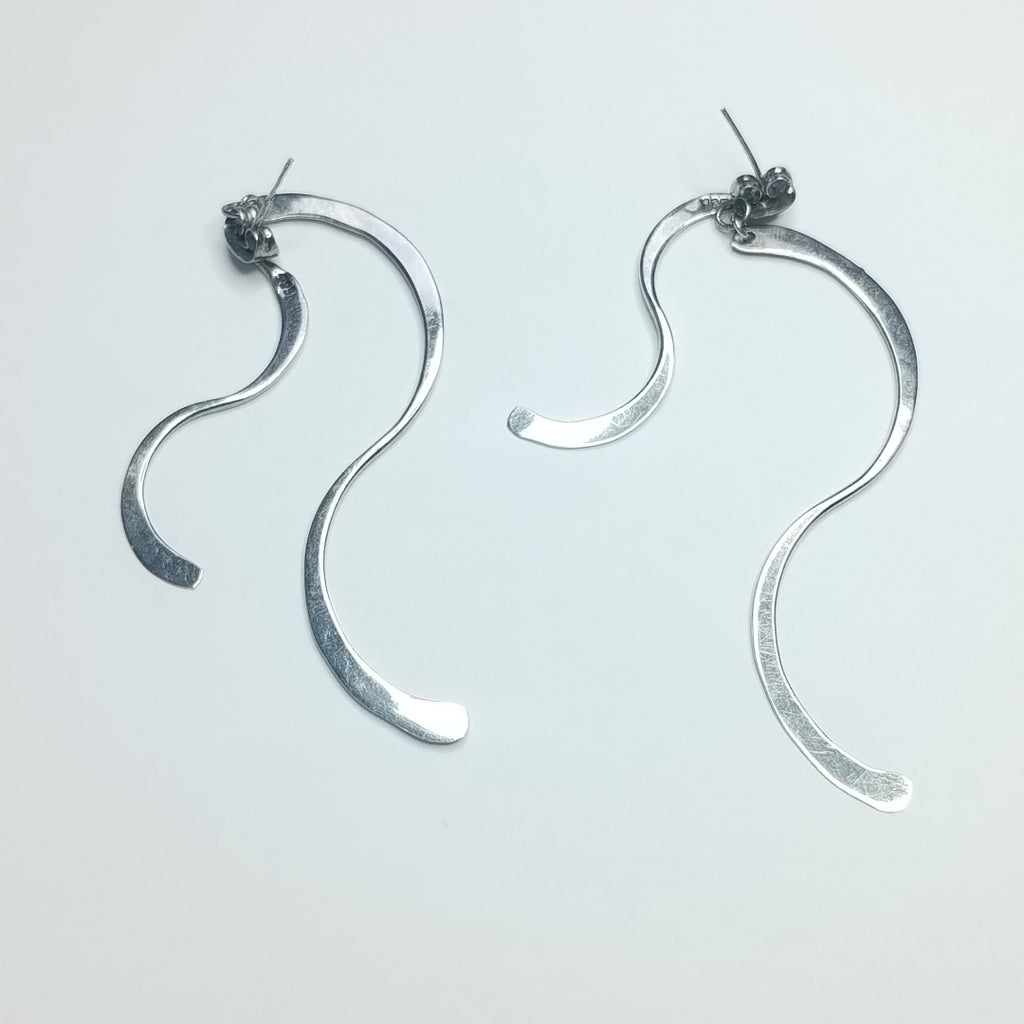 ARETES PAR PLATA 2,90 GRMS (SEMINUEVO)