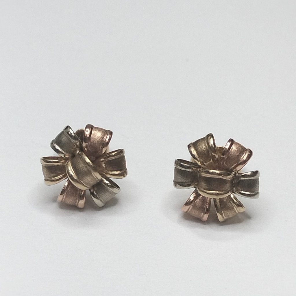 ARETES PAR ORO 10 K 1.8 GRMS (SEMINUEVO)
