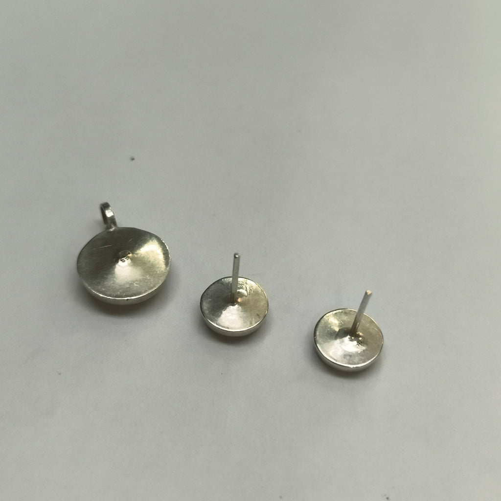BROQUELES PAR,DIJE PLATA 2,50 GRMS (SEMINUEVO)