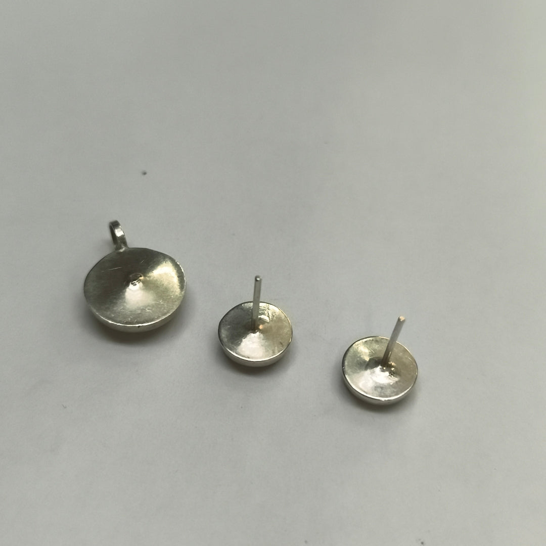 BROQUELES PAR,DIJE PLATA 2,50 GRMS (SEMINUEVO)