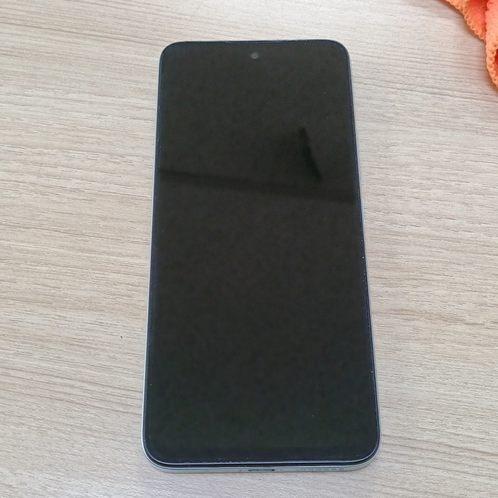CELULAR XIAOMI REDMI 13 24049RN28L (2024) 256 GB 8 GB RAM (SEMINUEVO)