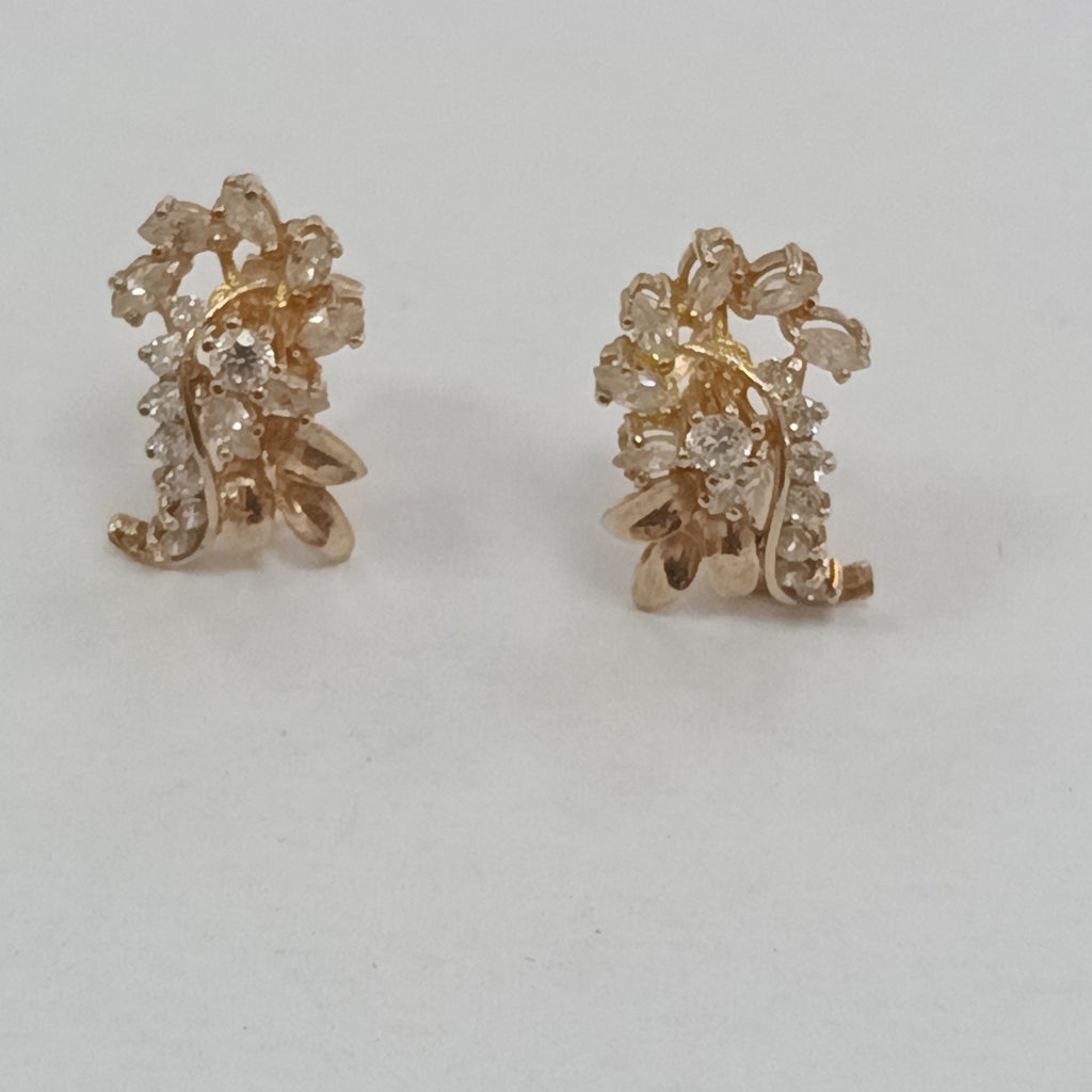 ARETES PAR ORO 10 K 5.4 GRMS (SEMINUEVO)