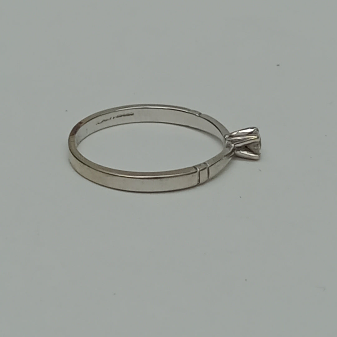 ANILLITO ORO BLANCO 14 K 1,50 GRMS (SEMINUEVO)