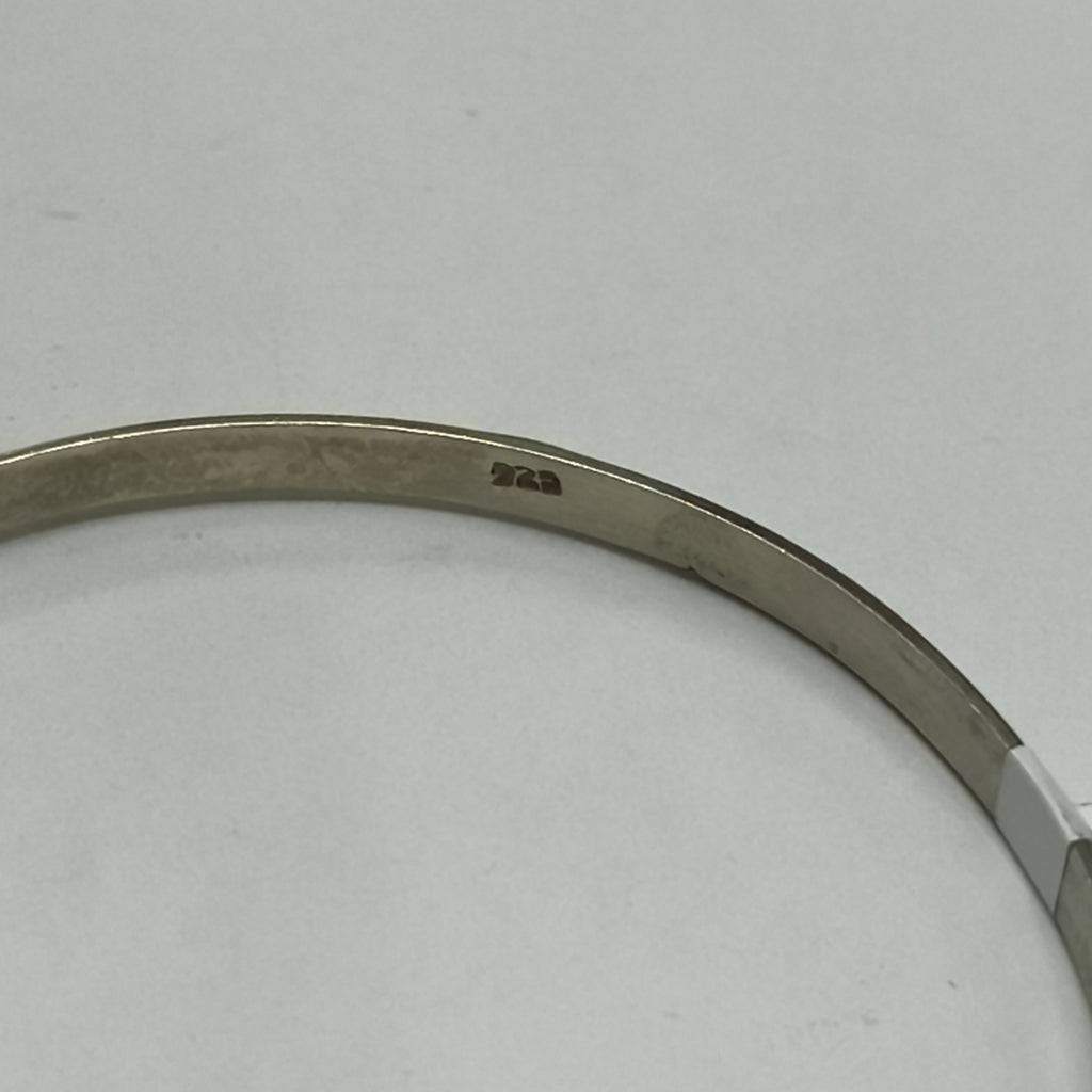 PULSERA RIGIDA PLATA 8,00 GRMS (SEMINUEVO)