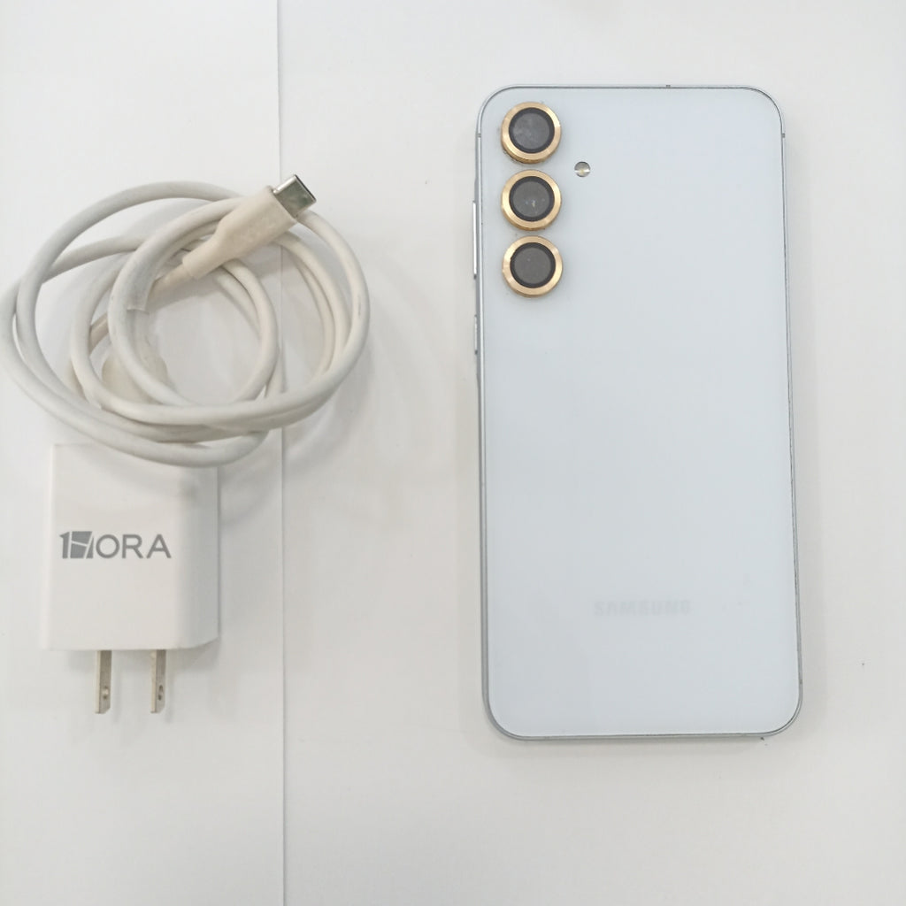 CELULAR SAMSUNG GALAXY A55 5G SM-A556E (2024) 128 GB 8 GB RAM (SEMINUEVO)