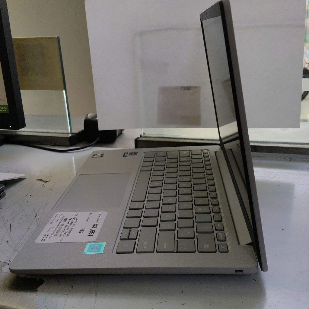 LAPTOP ASUS CROMEBOOK CX1405CTA C8G128-C1 (2025) 128 GB 8 GB RAM (SEMINUEVO)