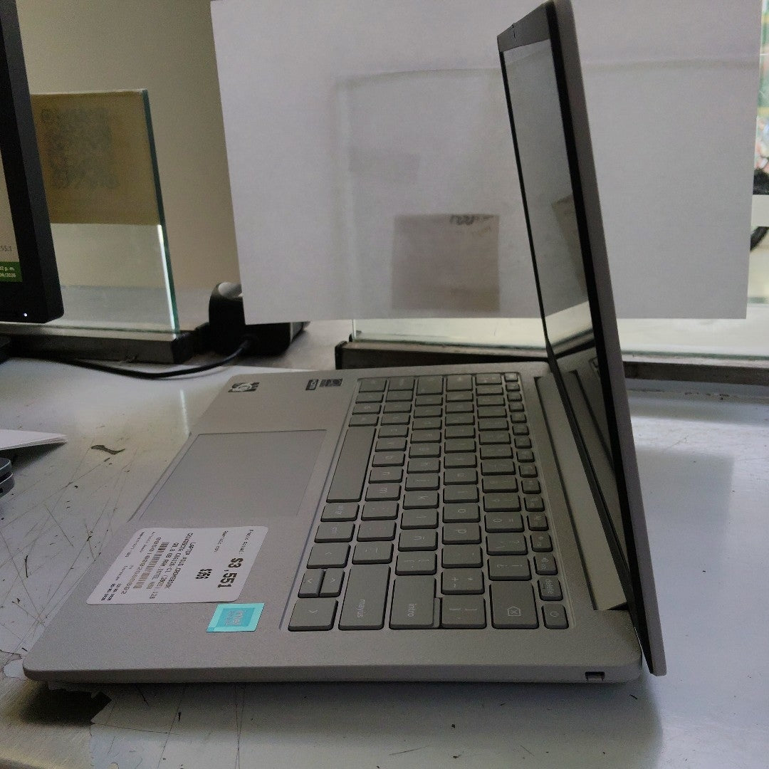 LAPTOP ASUS CROMEBOOK CX1405CTA C8G128-C1 (2025) 128 GB 8 GB RAM (SEMINUEVO)