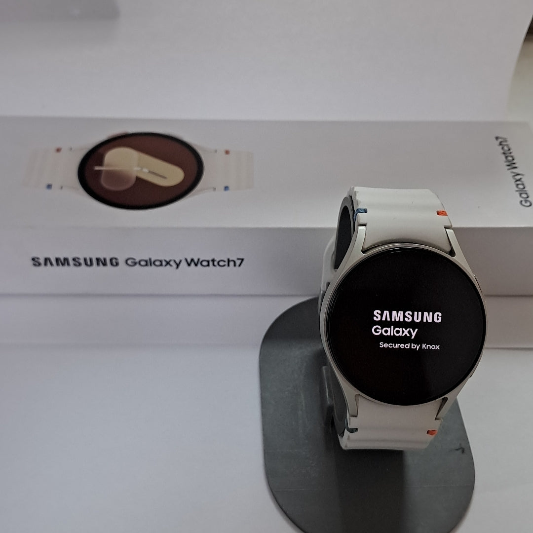 SMARTWATCH SAMSUNG GALAXY WATCH 7 SM-L300 40 MM BLUETOOTH (SEMINUEVO)